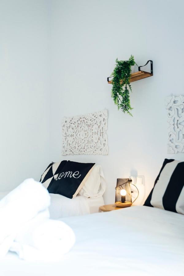 Alohamundi Almansa II Apartment Seville Luaran gambar